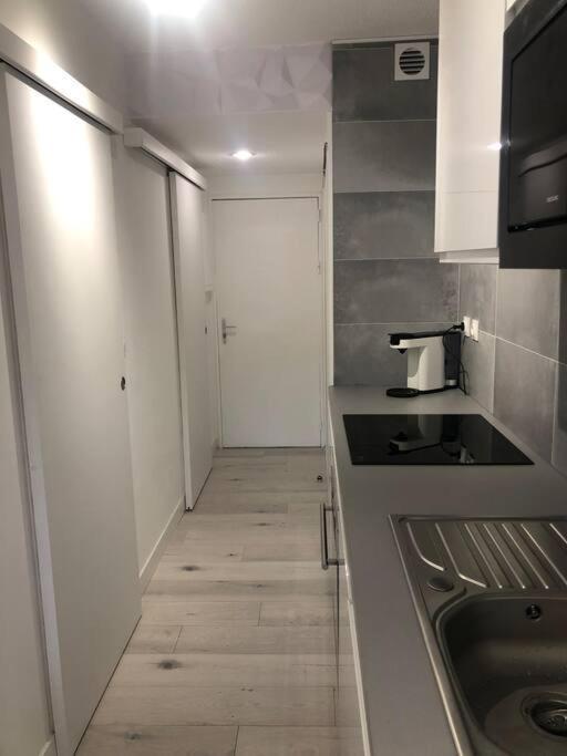 Studio 25M2 Hyeres Plages Экстерьер фото